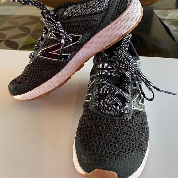 New Balance Shoes - New Balance 520v3 Response 1.0 Sneaker sz 6.5D